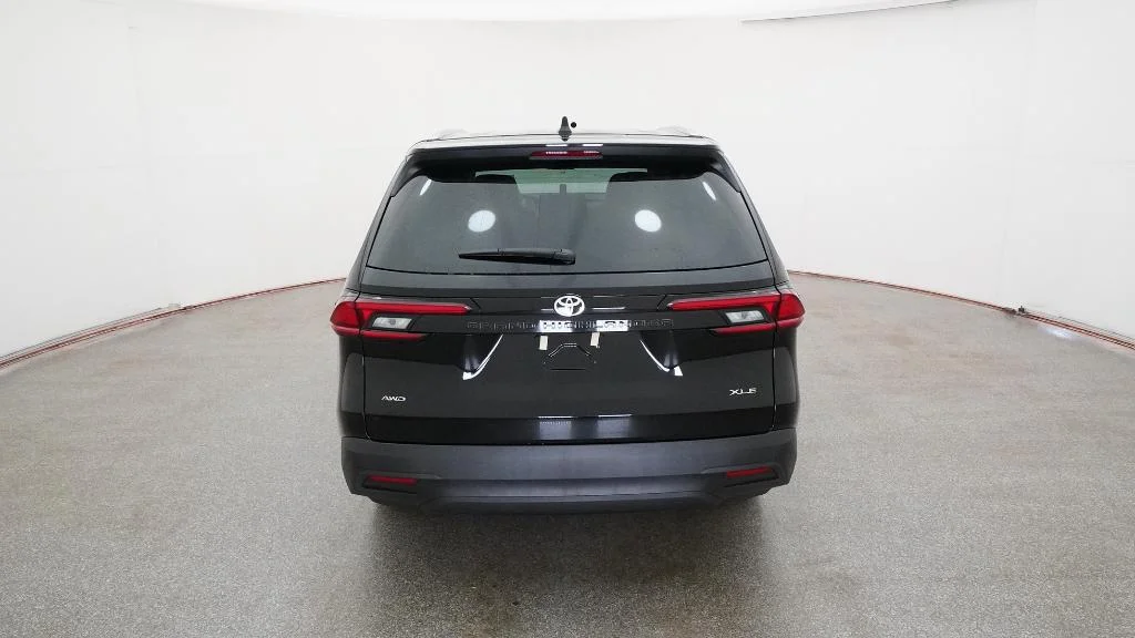 New 2026 Midnight Black Metallic Toyota XLE image 8