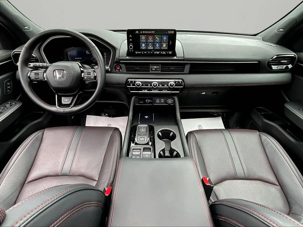 Used 2025 Sonic Gray Pearl Honda Black Edition image 7
