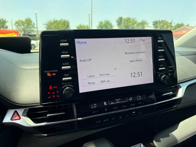 2022 Toyota Sienna LE - Photo 21