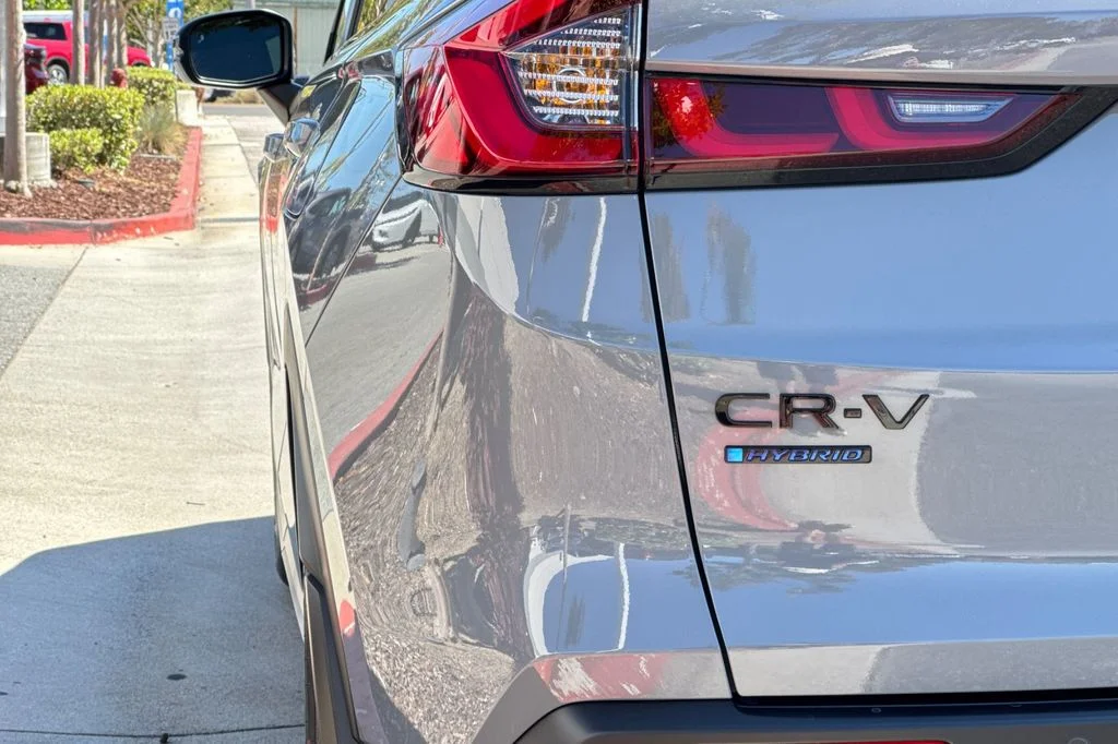 New 2026 Urban Gray Pearl Honda Sport-L image 24