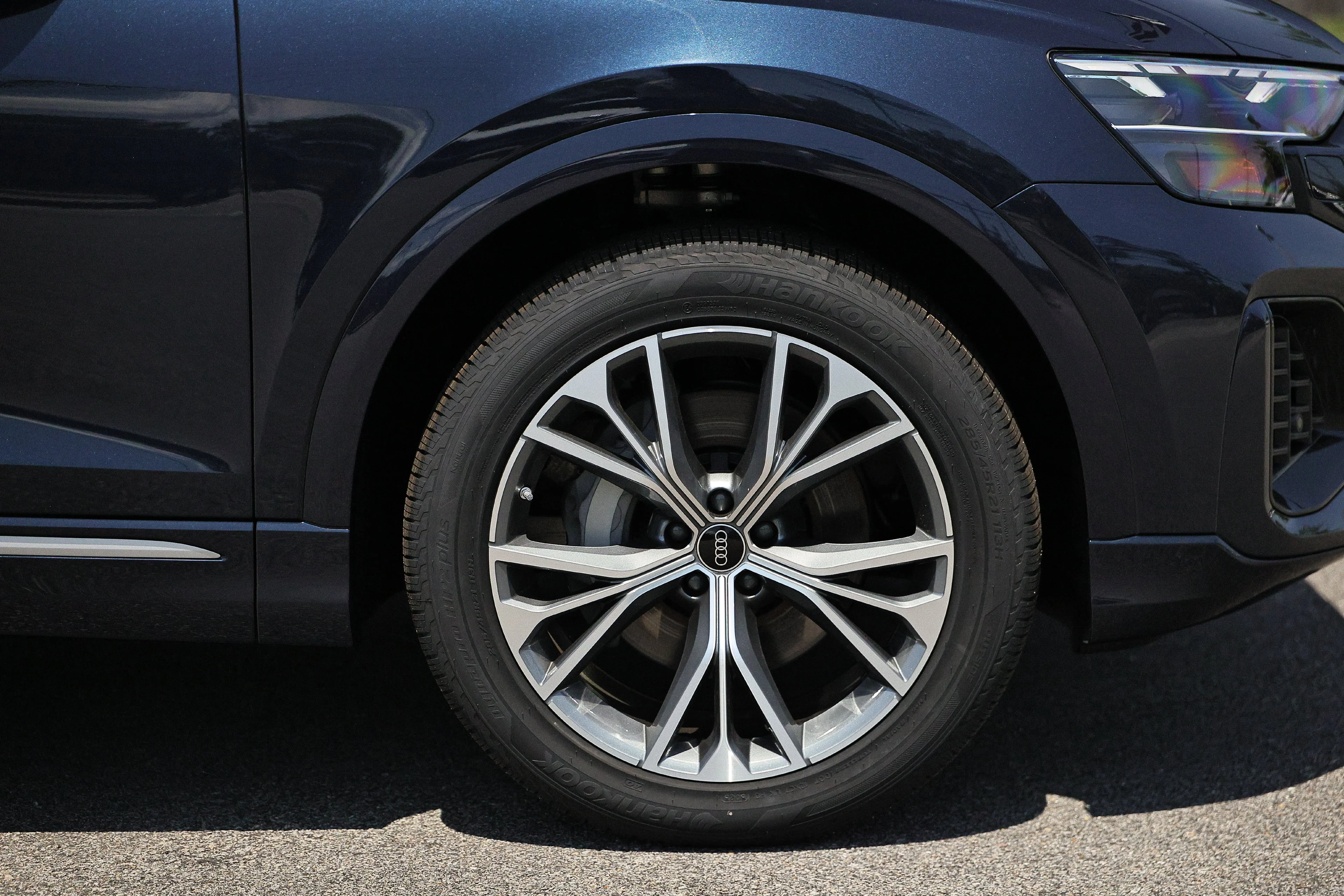 New 2026 Waitomo Blue Metallic Audi 55 Premium image 5