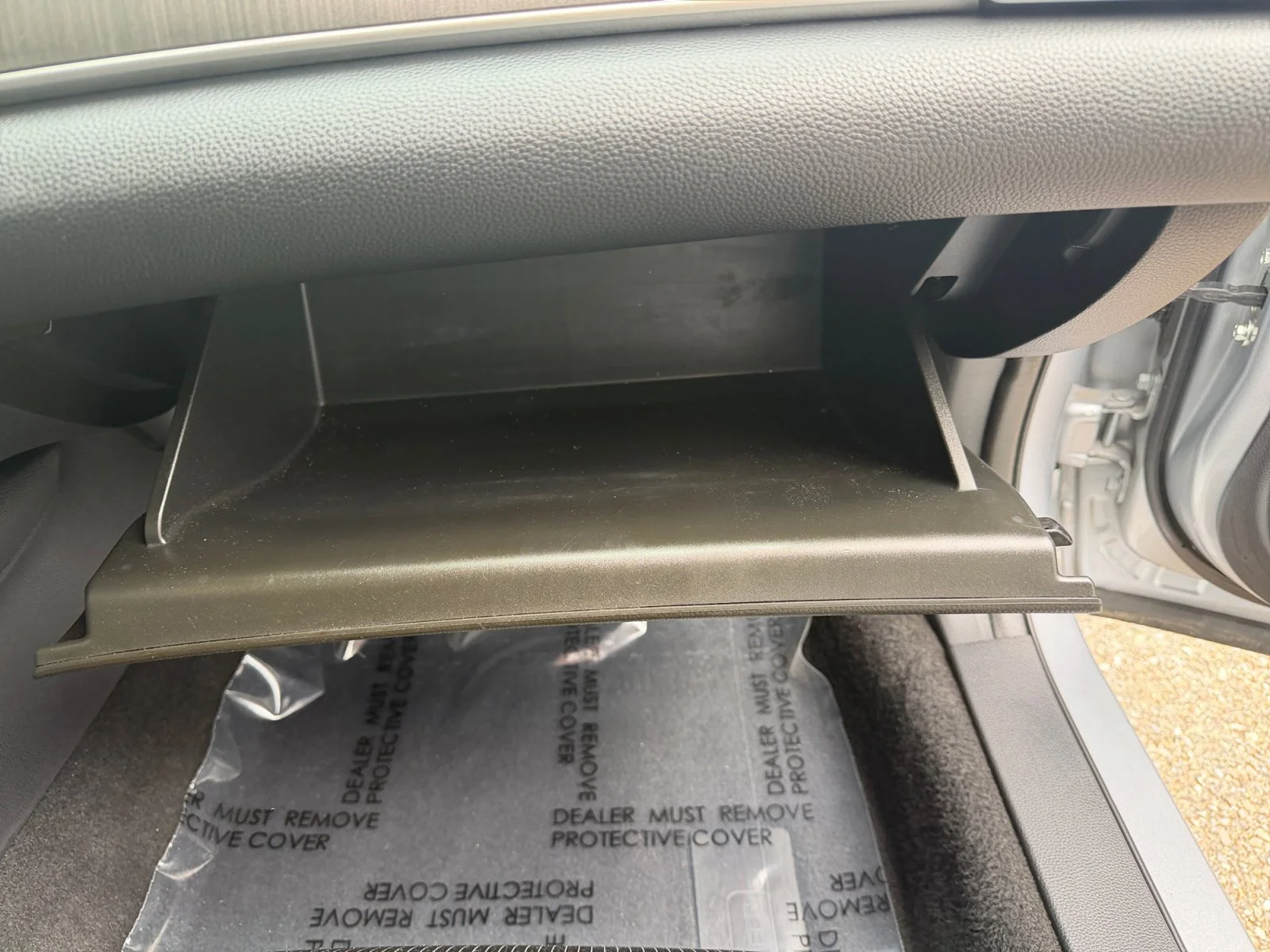 Certified Used 2020 Lunar Silver Metallic Honda LX image 28