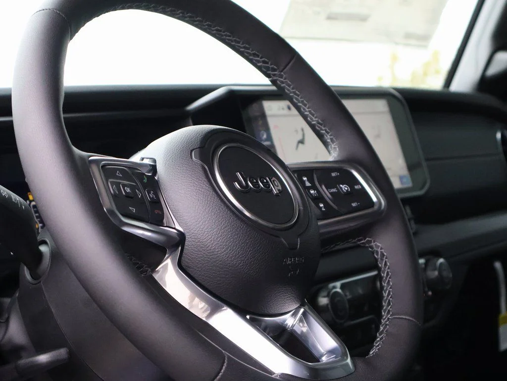 2026 Jeep Wrangler 4-Door Sahara - Photo 24