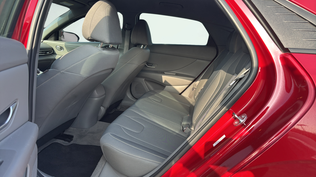 Used 2023 Red Hyundai SEL image 14