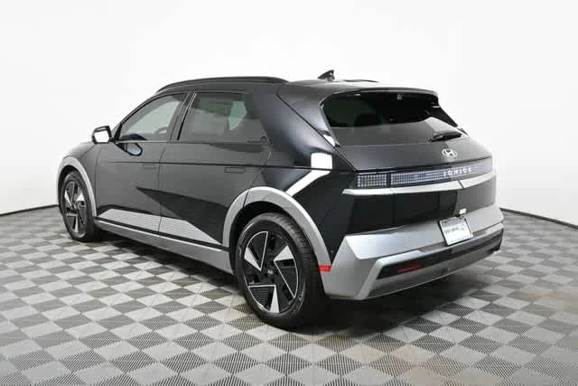New 2026 Abyss Black Hyundai Limited image 3