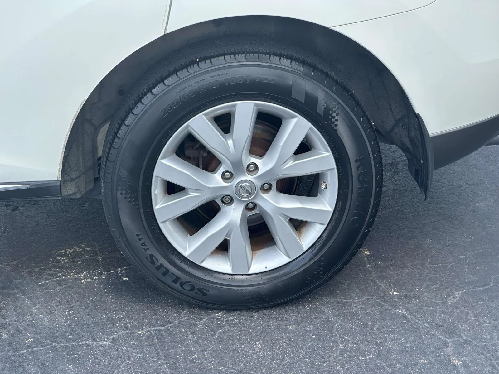 Used 2013 Glacier Pearl Nissan SL image 11