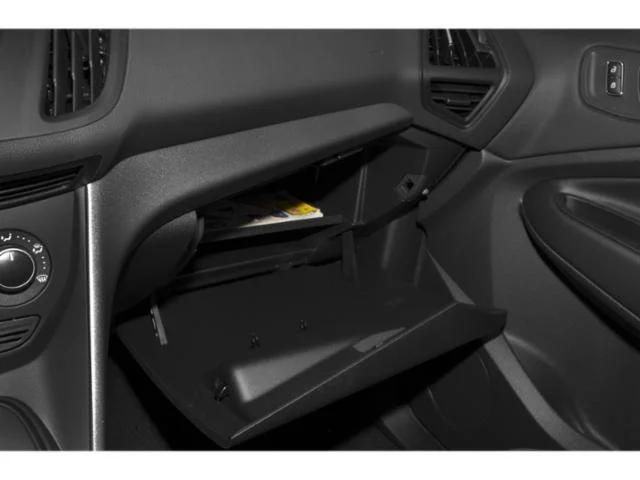 Used 2015 Blue Ford SE image 16