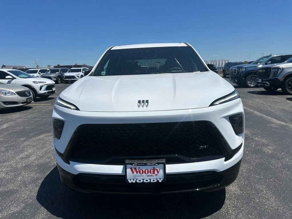 New 2026 Summit White Buick Sport Touring image 4