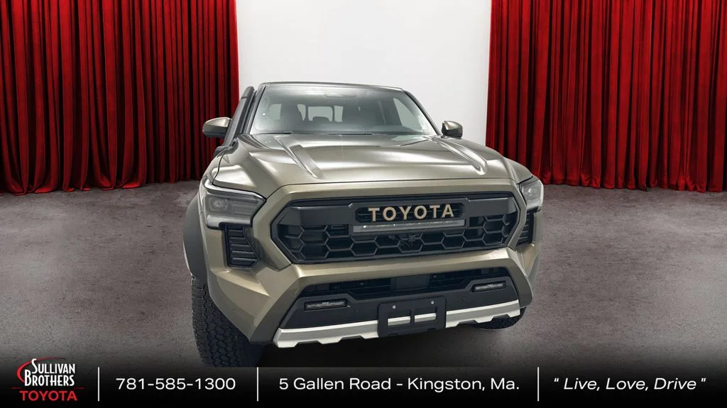 New 2026 Bronze Oxide Toyota Trailhunter image 2
