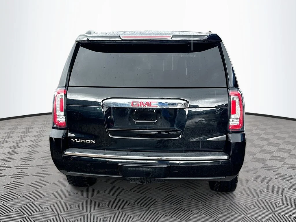 Used 2018 Black GMC Denali image 7