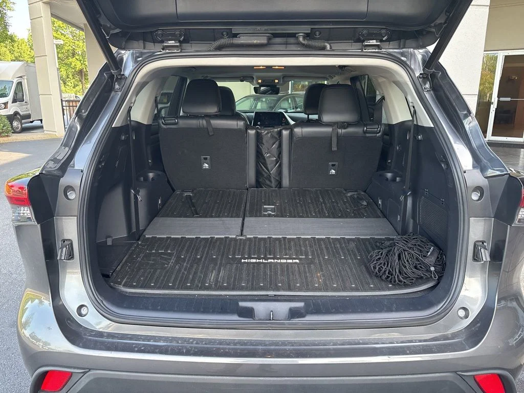 Used 2023 Gray Toyota XLE image 8