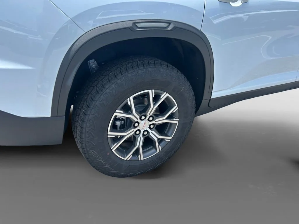New 2026 Glacier White Tricoat GMC AT4 image 10