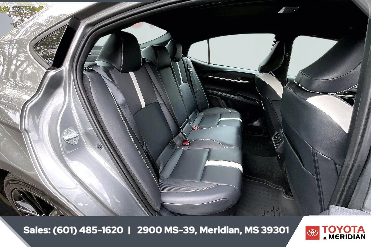 Used 2025 Heavy Metal Toyota LE image 19