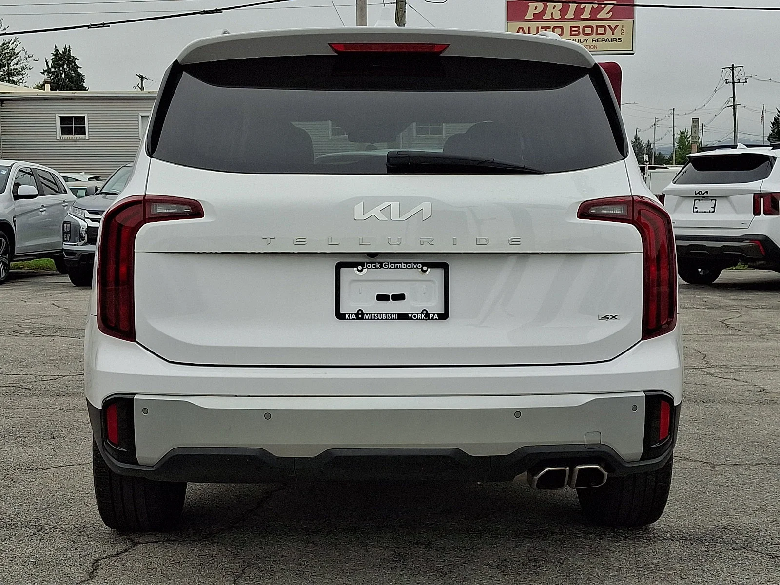 Certified Used 2024 White Kia S image 5