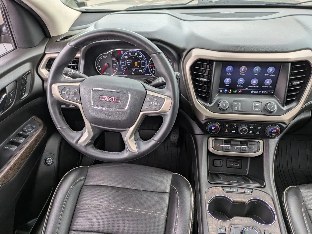 Used 2023  GMC Denali image 18