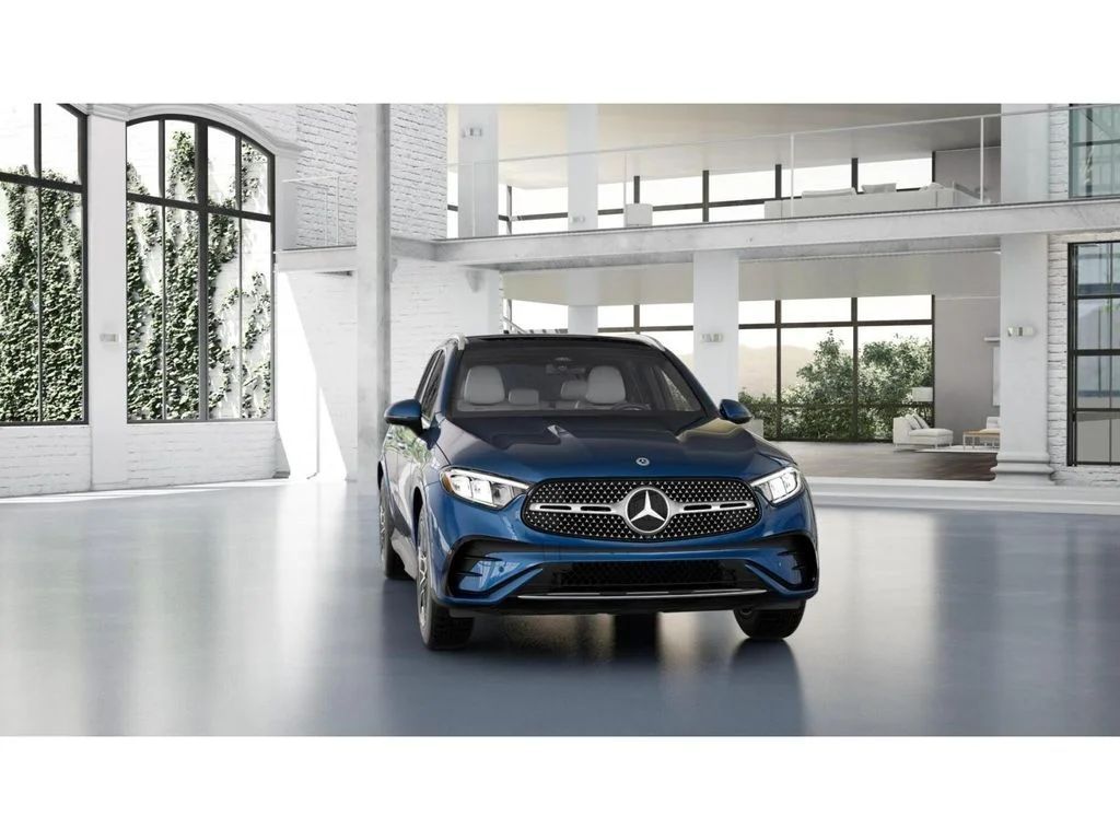 New 2027 Blue Mercedes-Benz GLC 300 image 8