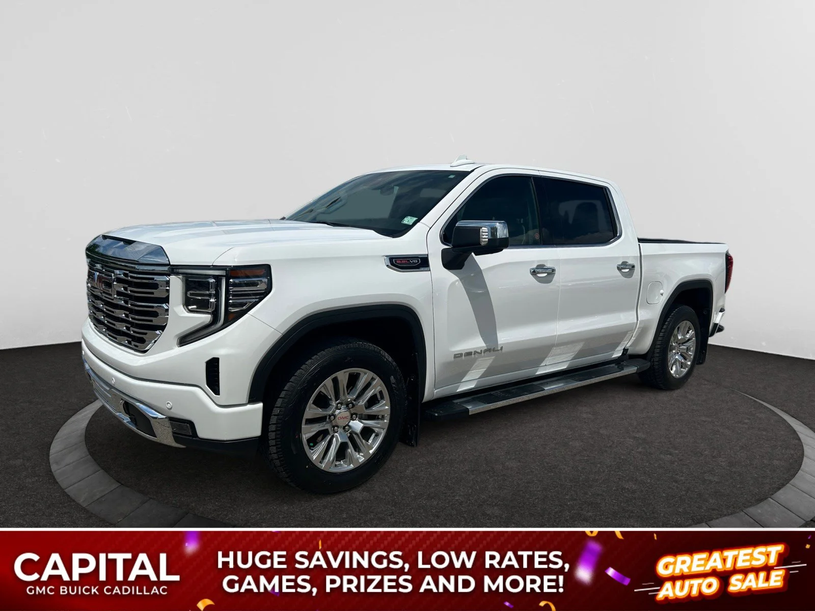 Used 2024 White GMC Denali Crew 6.2L Leather Sunroof Nav 4x4 image 1