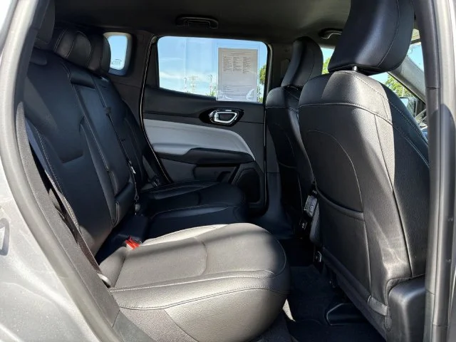 Used 2024 Silver Jeep Limited image 15