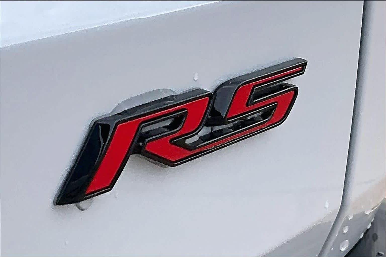 2027 Chevrolet Traverse RS - Photo 17