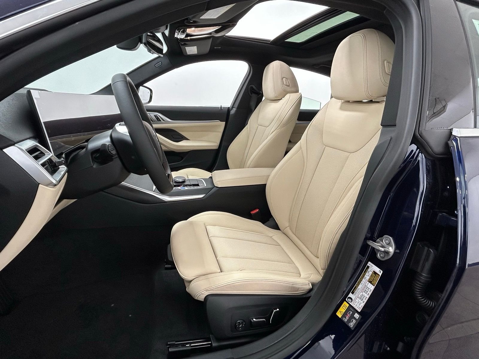 New 2026 Tanzanite Blue II Metallic BMW xDrive40 image 50