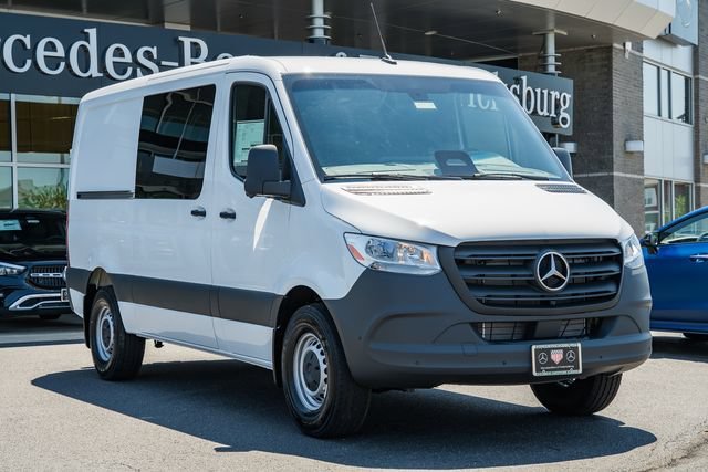 New 2026 Arctic White Mercedes-Benz Crew 144 WB image 42