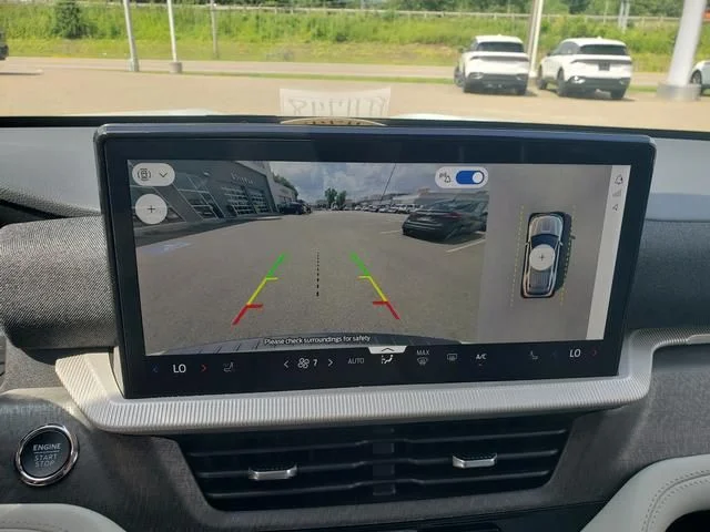 New 2026 White Ford Platinum image 21
