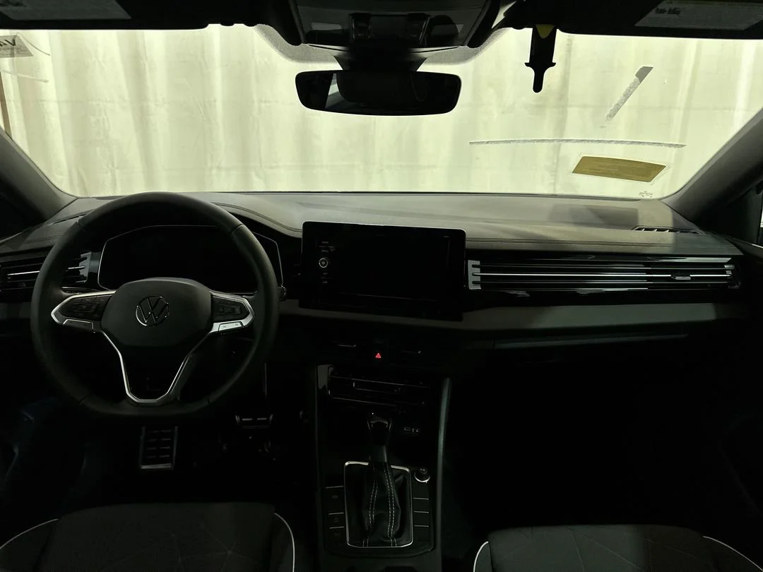2026 Volkswagen Jetta Sport - Photo 12