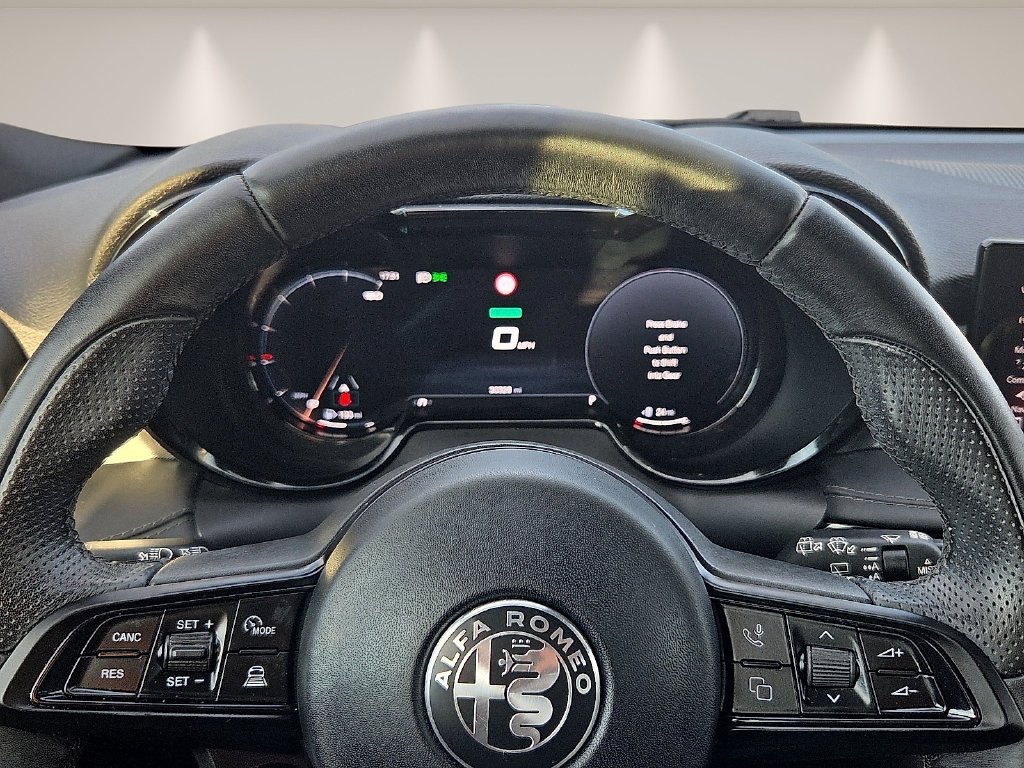 Used 2024 Silver Alfa Romeo Ti image 24