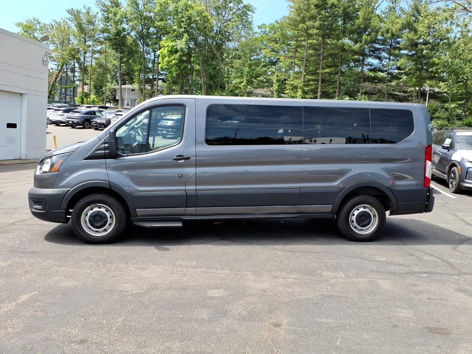 Used 2021 Gray Ford XL image 9