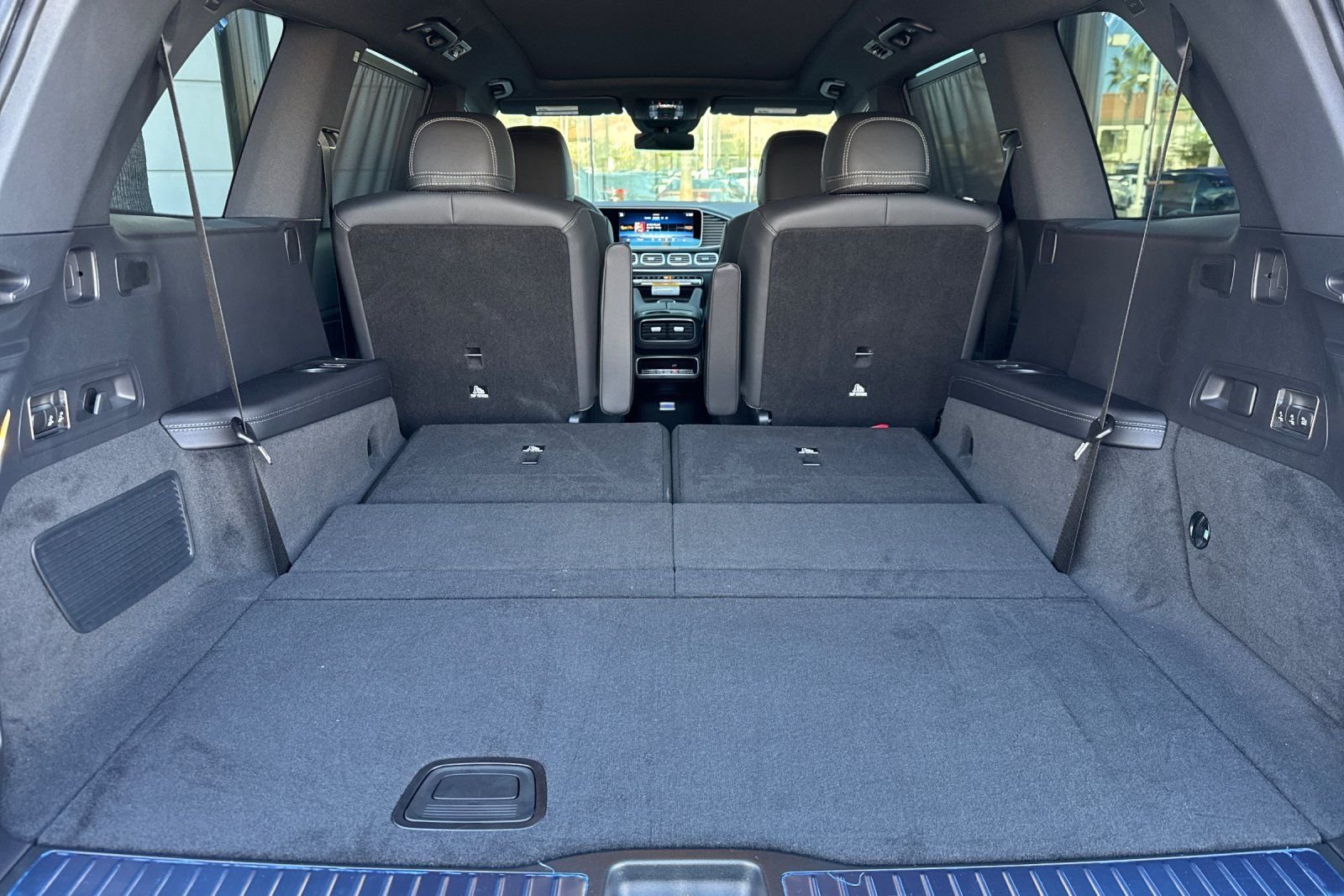 New 2026 Black Mercedes-Benz GLS 450 image 38