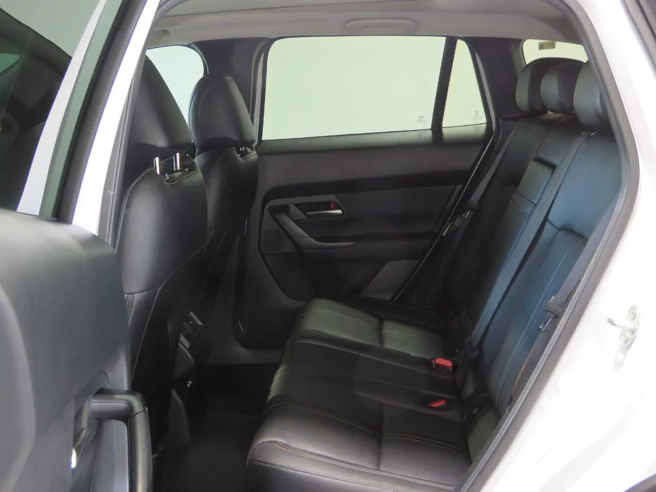 Certified Used 2025 Wind Chill Pearl Mazda 2.5 S Premium Plus image 15