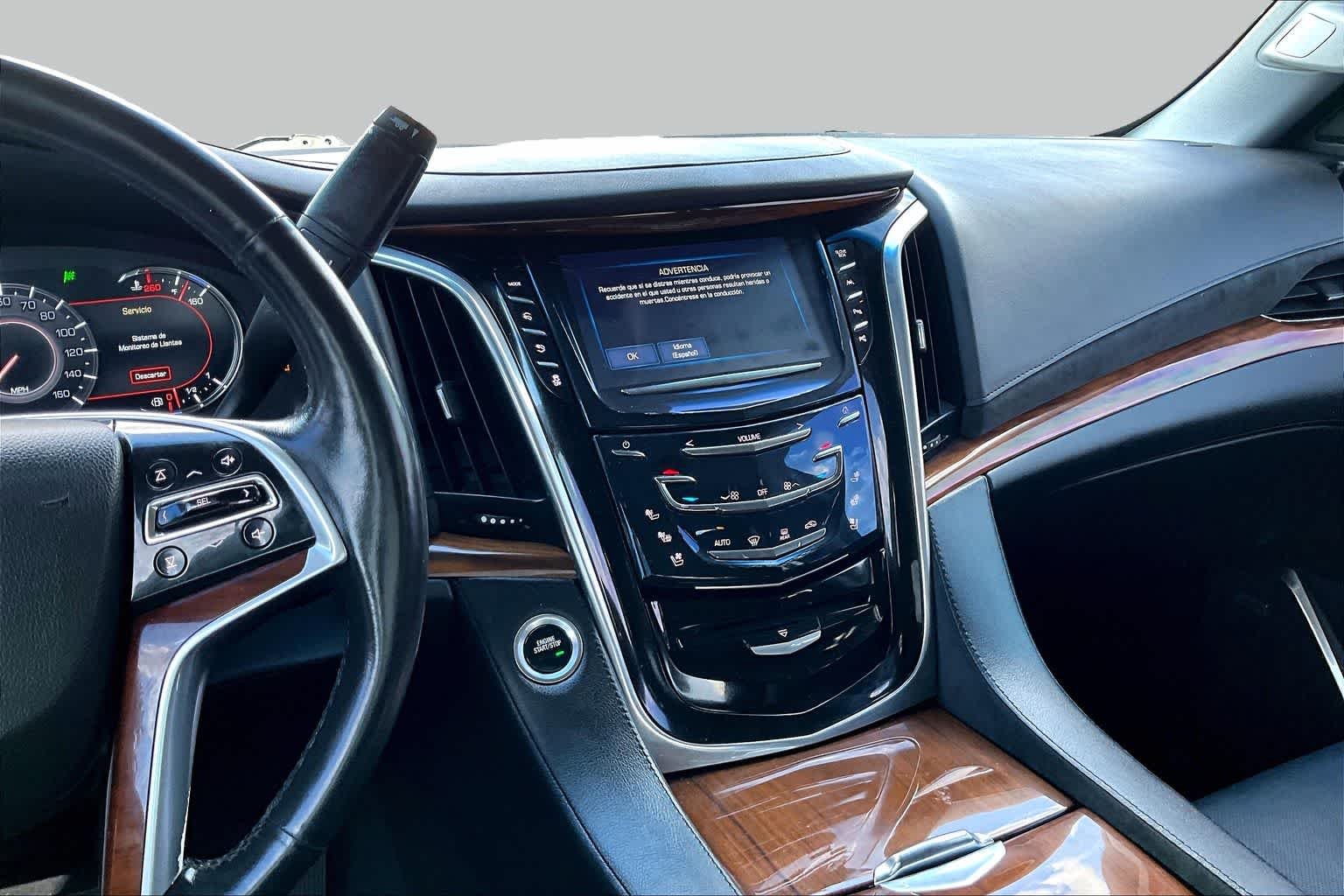 Used 2017 Crystal White Tricoat Cadillac Premium Luxury image 7