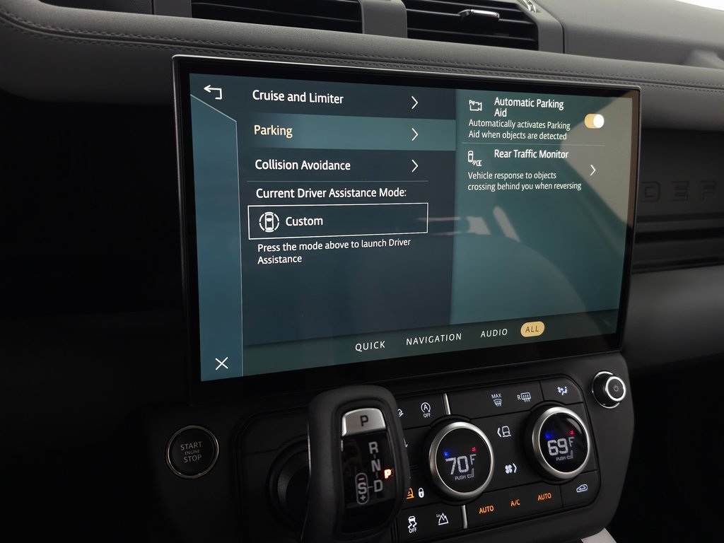 2026 LAND ROVER DEFENDER - Image 25