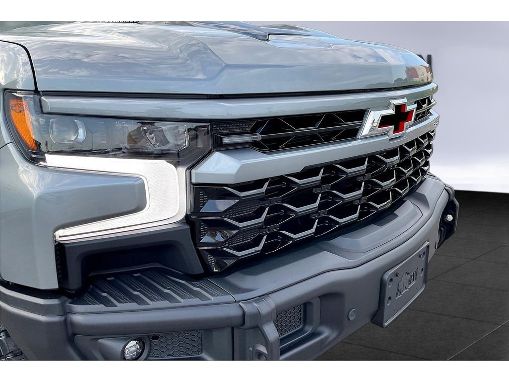 Used 2024 Sterling Gray Metallic Chevrolet ZR2 image 20