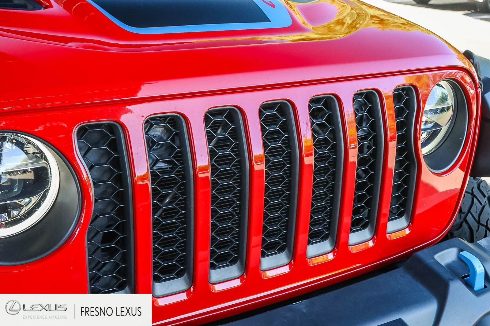 Used 2021 Red Jeep Unlimited Rubicon 4xe image 11