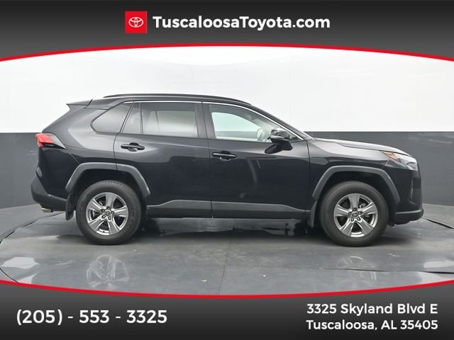 2024 Toyota RAV4 XLE FWD's photo
