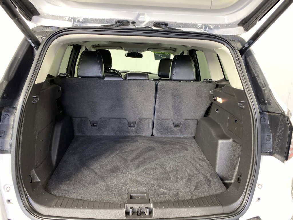 Used 2018 White Ford Titanium image 8
