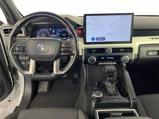 2024 Toyota Tacoma SR5 - Photo 31