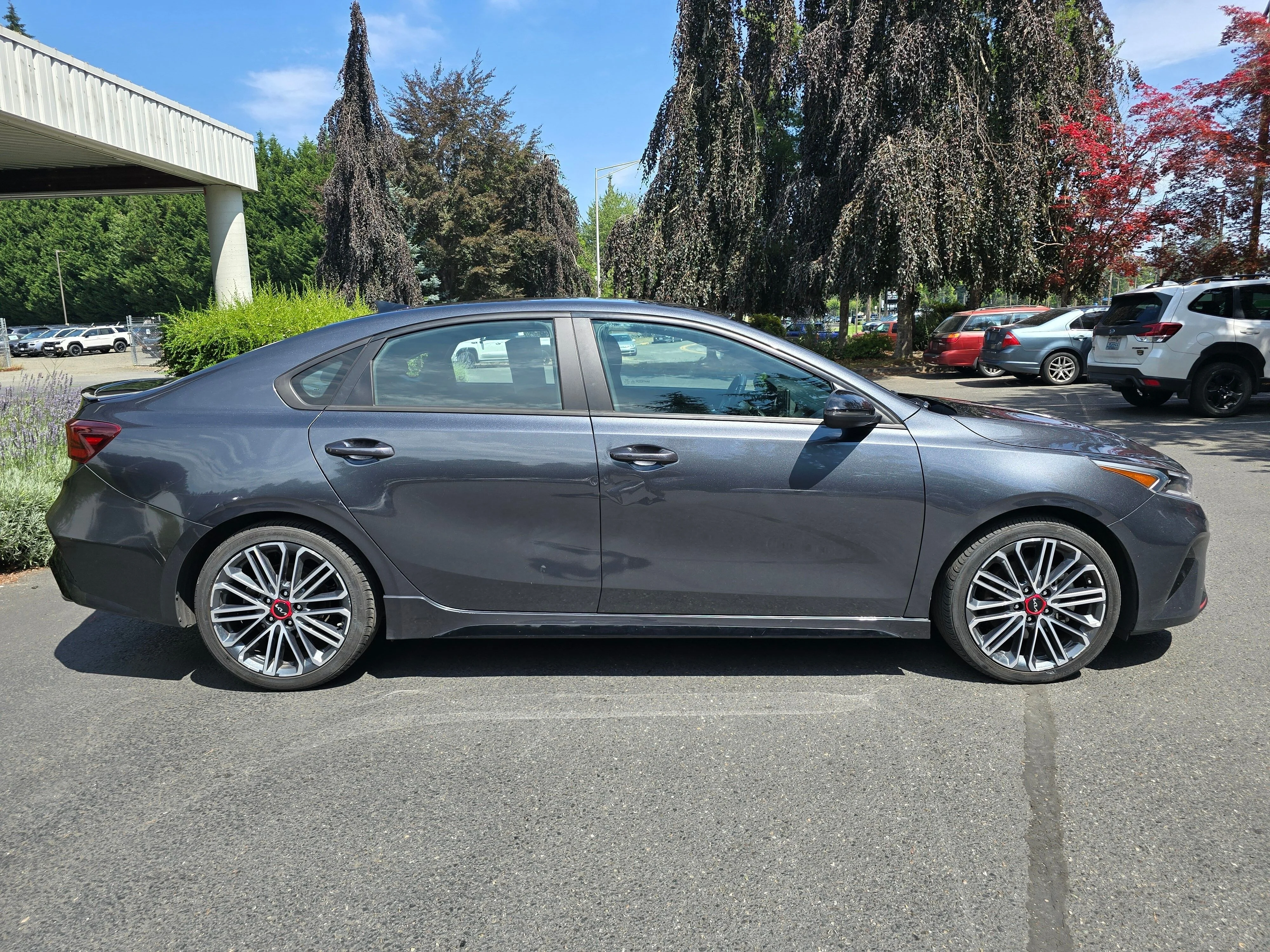 Used 2023 Gray Kia GT image 3