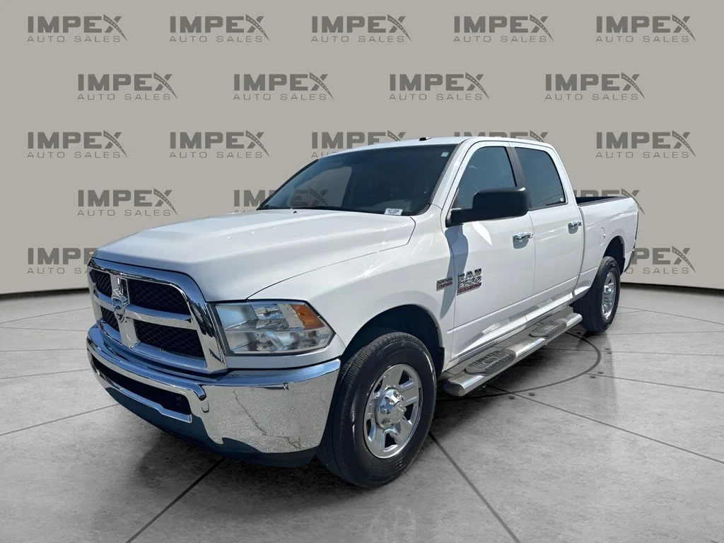 Used 2014 White Ram SLT image 1