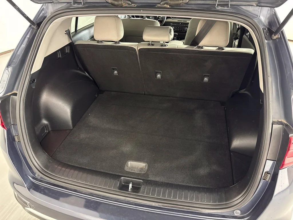 Used 2022 Blue Kia LX image 19