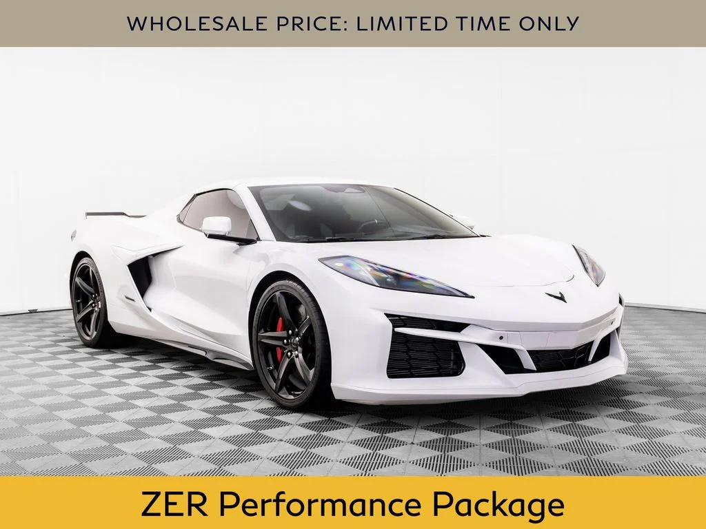 Used 2024 White Chevrolet E-Ray image 7
