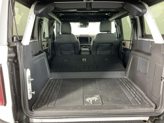 Used 2024 White Ford Wildtrak image 31