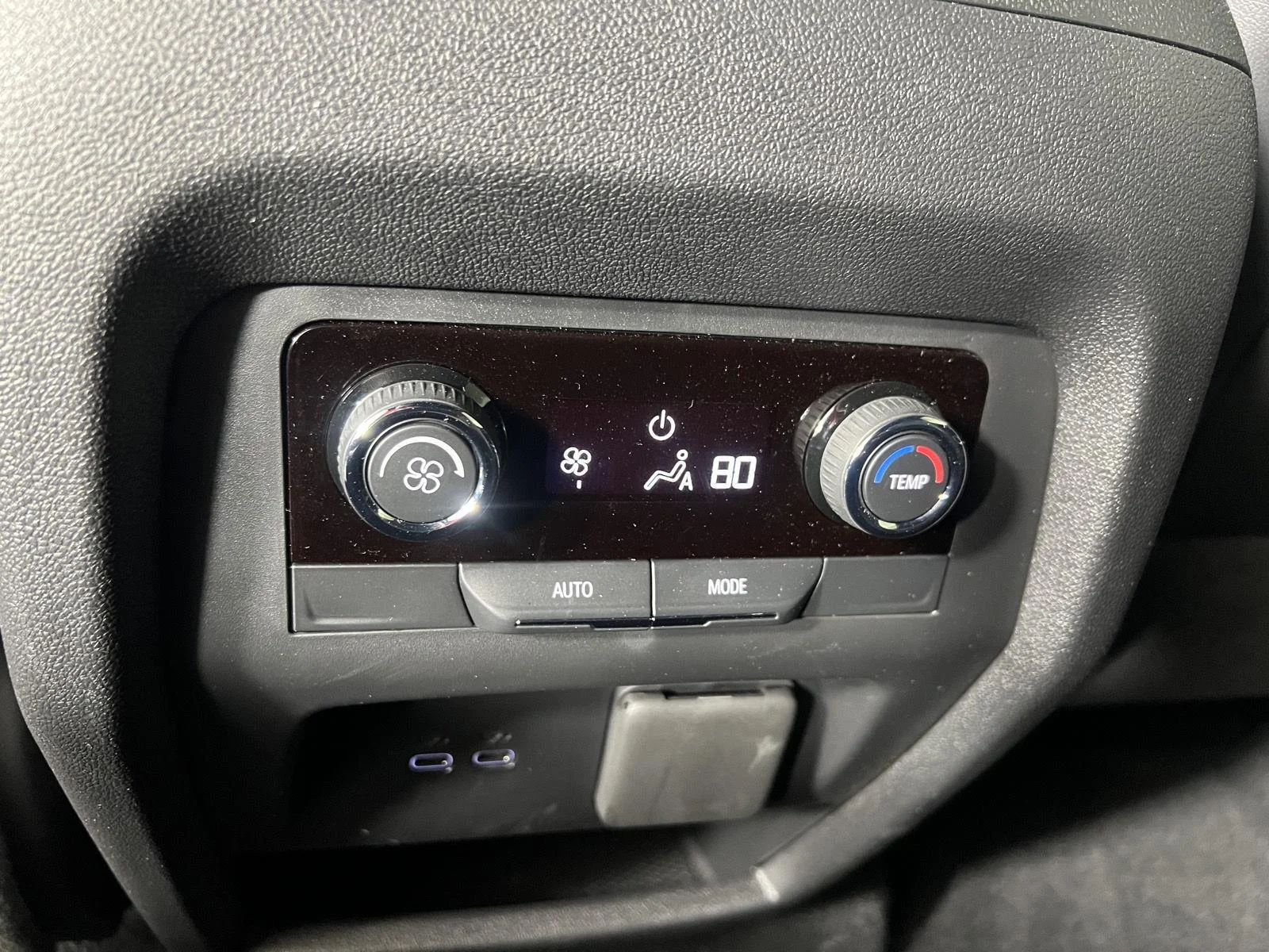Used 2026 Polar White Tricoat Chevrolet AWD LT image 27
