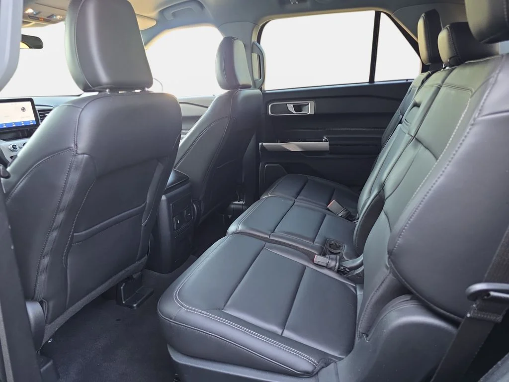 Certified Used 2023 Carbonized Gray Metallic Ford XLT image 11