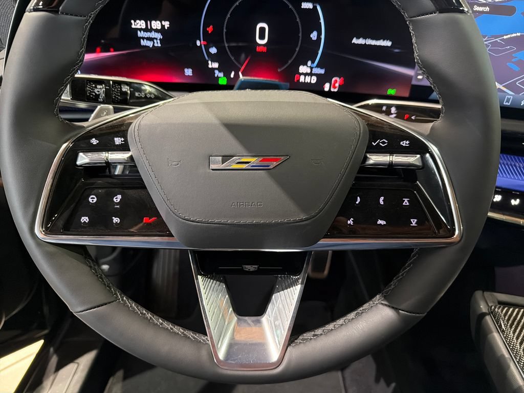 2026 Cadillac OPTIQ V-Series - Photo 24