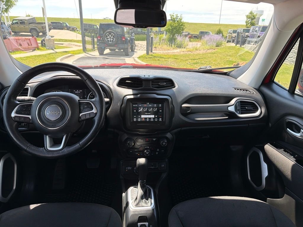 Used 2020 Red Jeep Latitude image 14