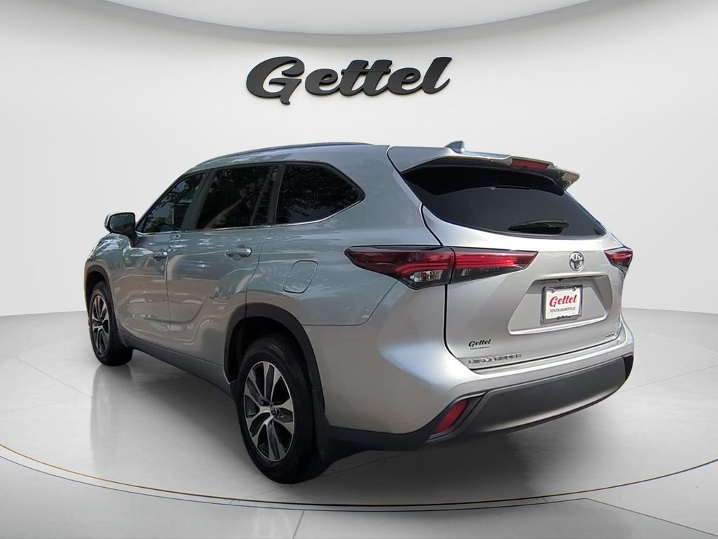 Certified Used 2024 Silver Toyota XLE image 7