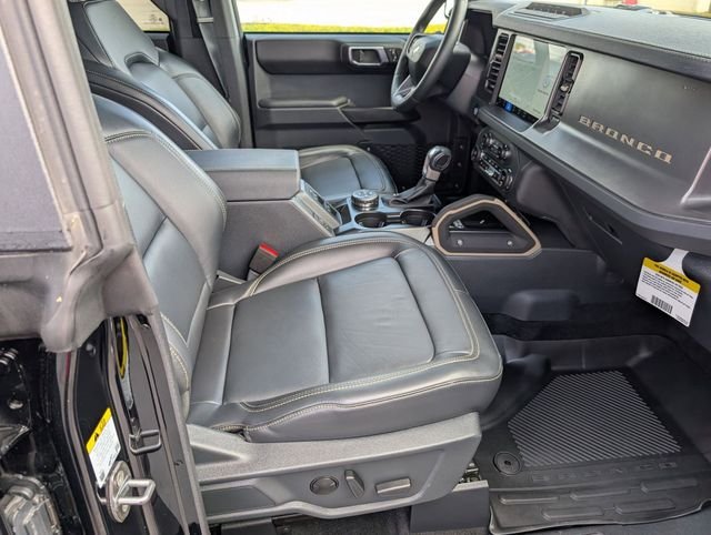 Used 2025 Black Ford Badlands image 20