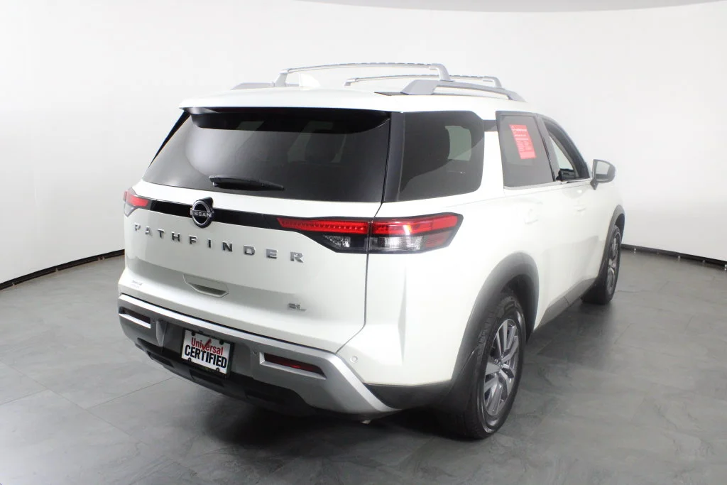 2022 Nissan Pathfinder SL - Photo 11